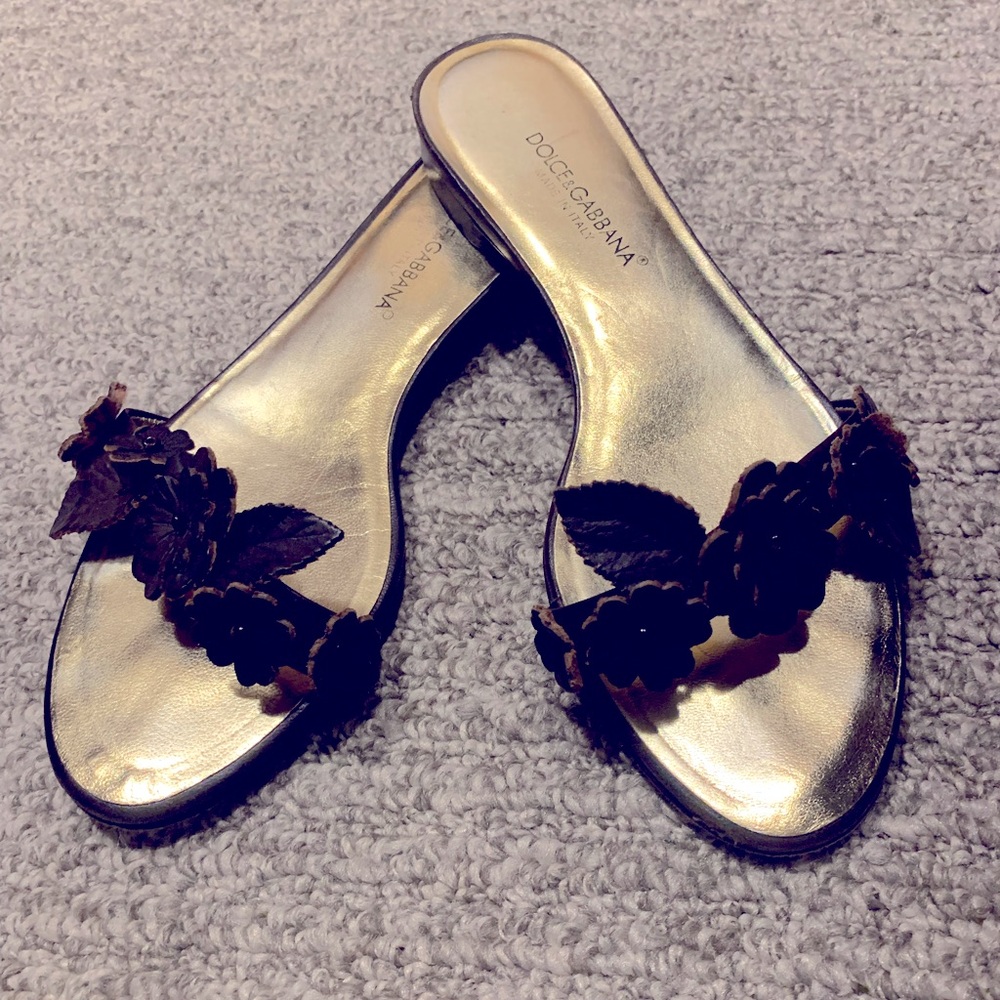 Dolce Gabbana vintage sandals. Gently used. Size 6.5